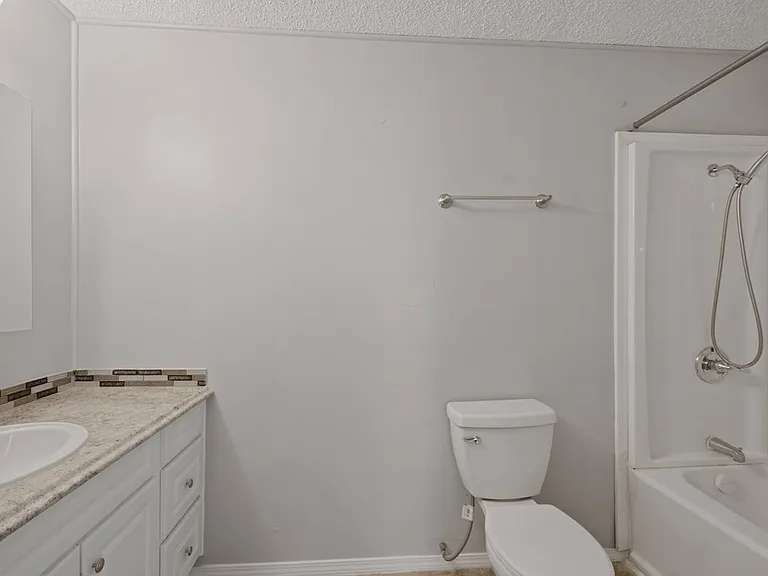 4401 S County Road 1131 — Photo 14