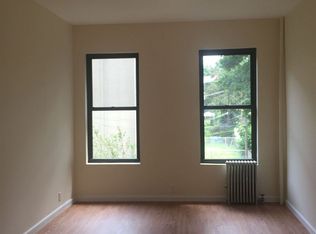 6656 Myrtle Ave, Ridgewood, NY 11385