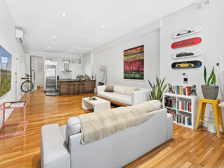 93 Grand St #2 — Photo 4