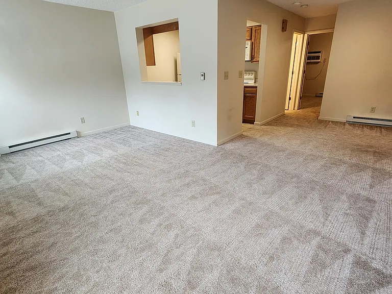 905 A St #7 — Photo 2