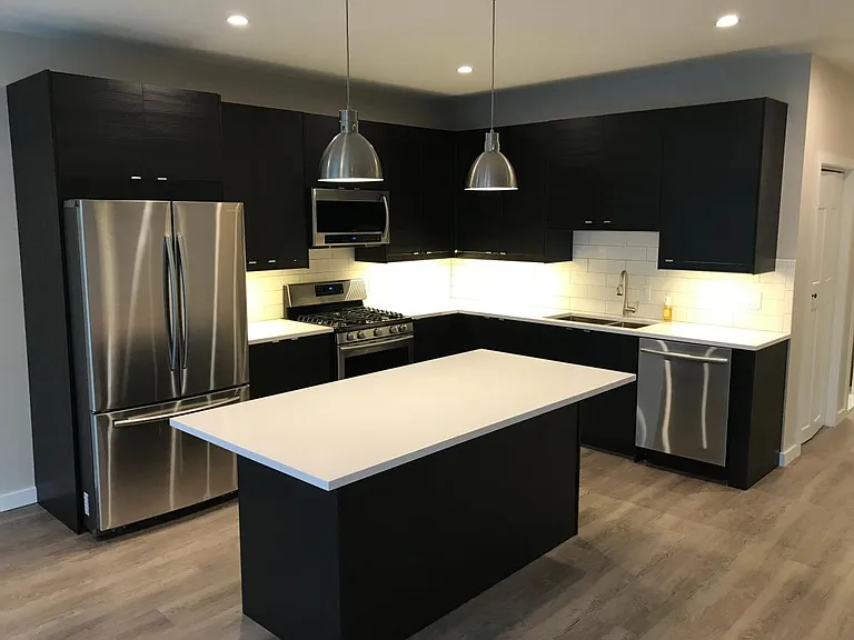 445 E Breckenridge St #1 — Photo 3