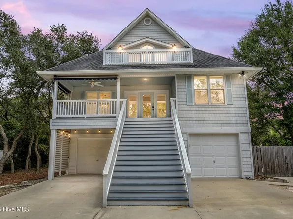 8915 Shipwatch Drive, Wilmington, NC 28412