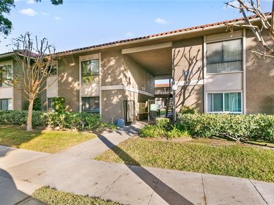 531 La Veta Ave #102, Orange, CA, 92868