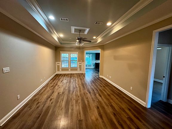5th image of 3750 Old Vine Way