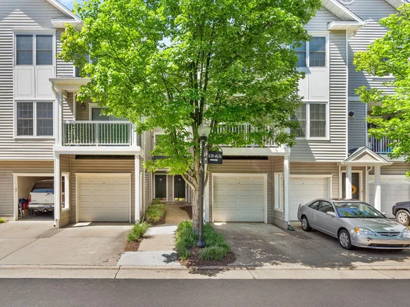 4640 Superior Sq #4640, Fairfax, VA 22033