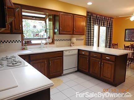 3rd image of 4161 Terri Lyn Ln