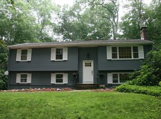 48 Ellise Rd, Mansfield, CT 06268
