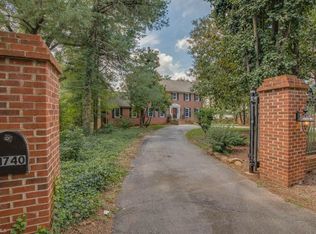 1740 Reynolda Rd, Winston Salem, NC 27104