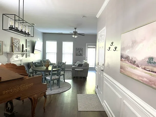 3 bed, 1522 sqft, $2,250 — Photo 2