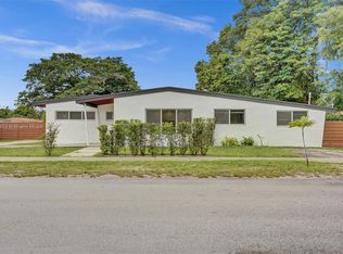 16000 NE 8th Ave, Miami, FL 33162