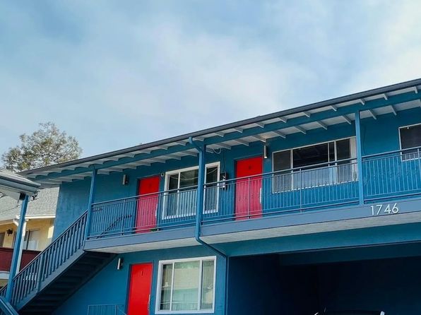 1746 Lexington Ave APT 3