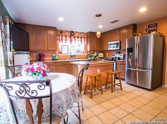 5th image of 10143 Del Lago Ct