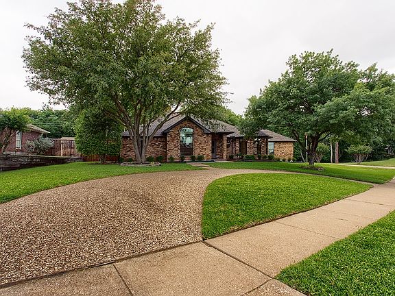 4th image of 530 Millican Dr