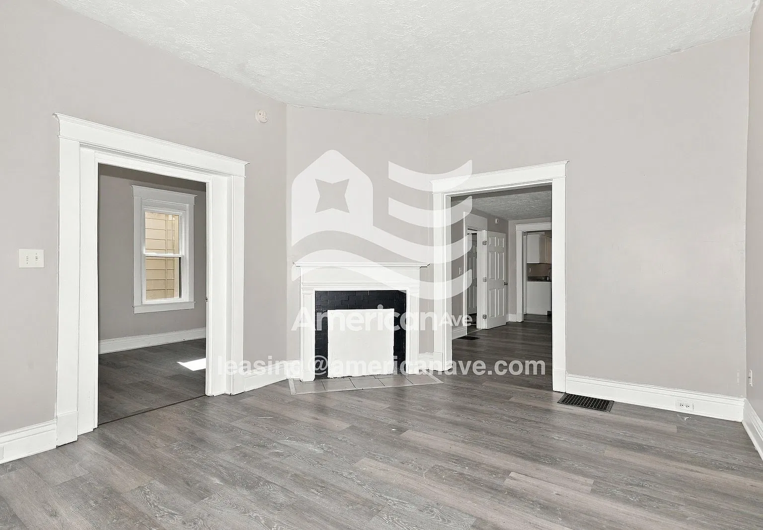 3 bed, 1.0 bath, 1330 sqft, $990 — Photo 4