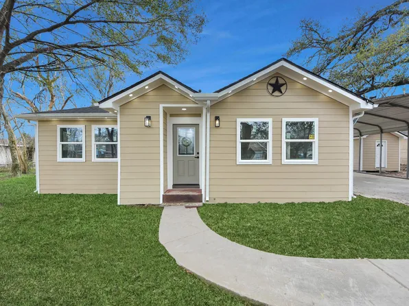 9238 Klondike St, Houston, TX 77075