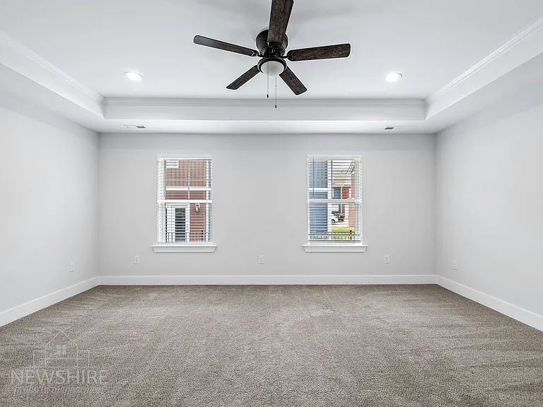 Townes at Converse Luxury Townhomes — Photo 37