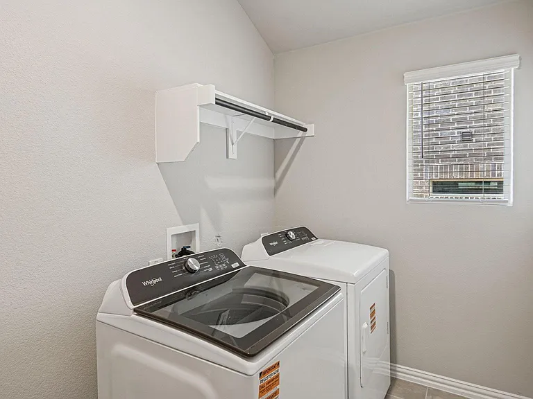 602 Midnight Oak Dr — Photo 32