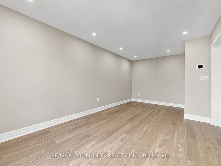 10 Red Fox Pl — Photo 8