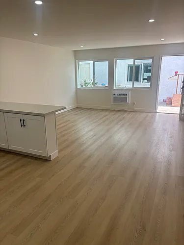 Floor plan 1 bedroom