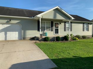 31 Webb Ct, Ona, WV 25545