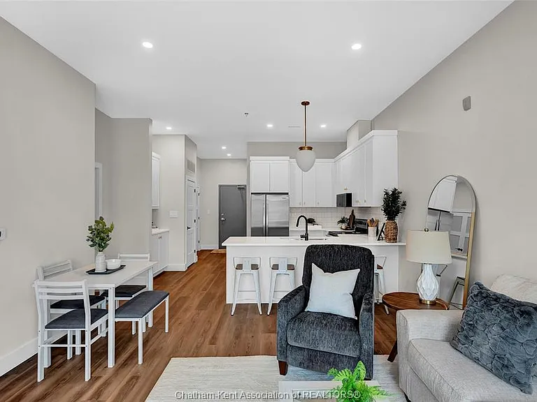12 Mill St W #309 — Photo 7