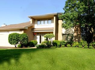 1306 Westchester Rd, Buffalo Grove, IL 60089