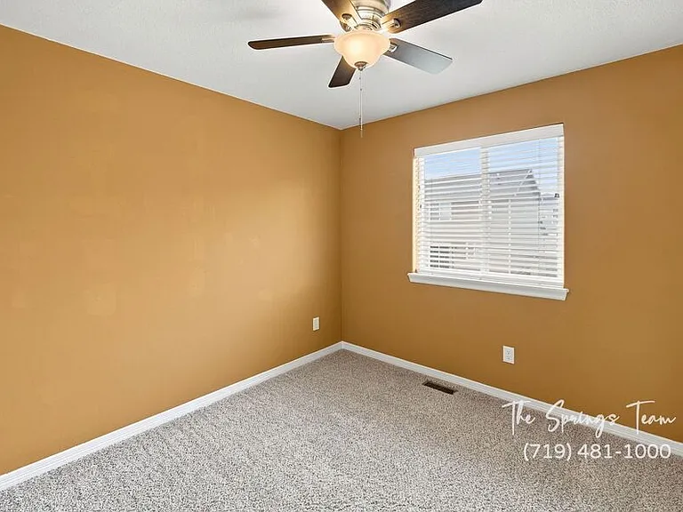5338 Kingscote Dr — Photo 30