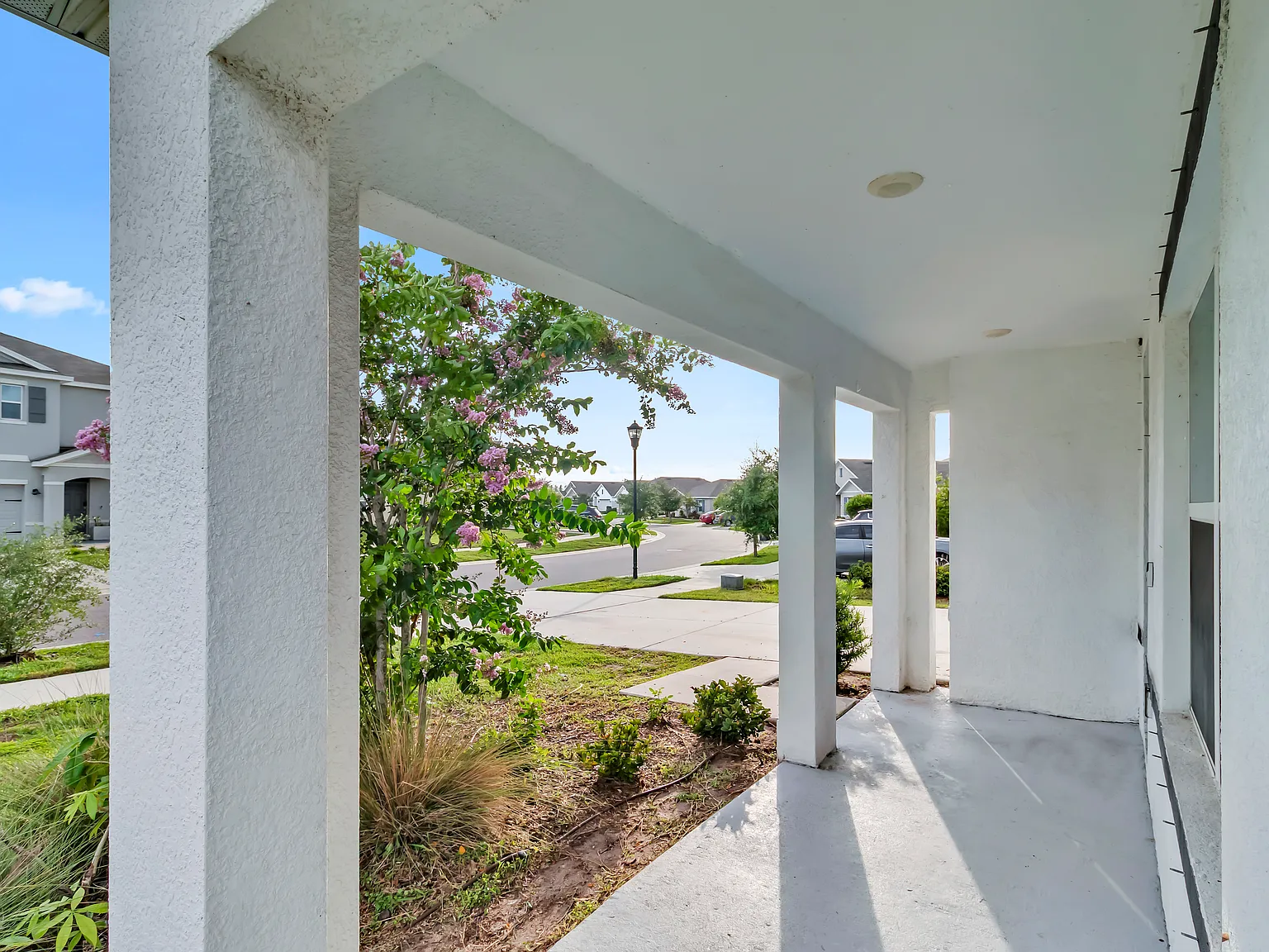 5 bed, 2674 sqft, $2,845 — Photo 4