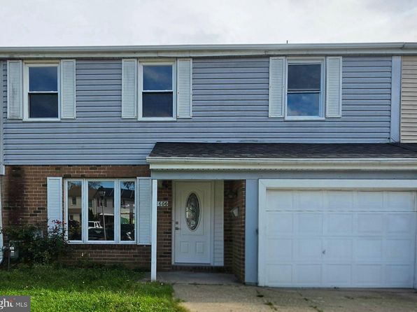 1606 Beechwood Pl