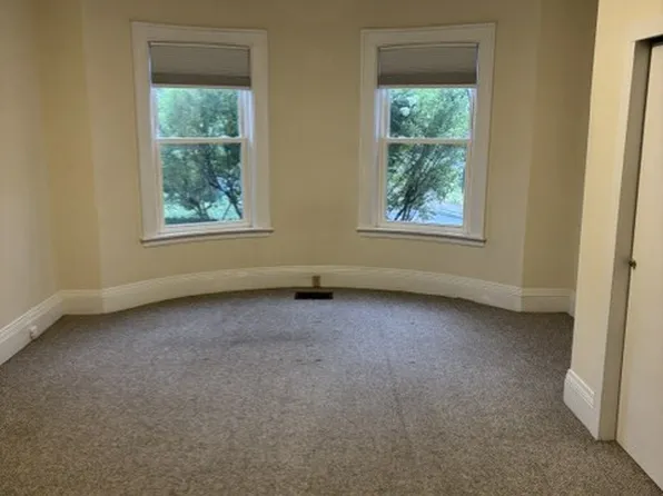 26 Jefferson St, Newton, MA