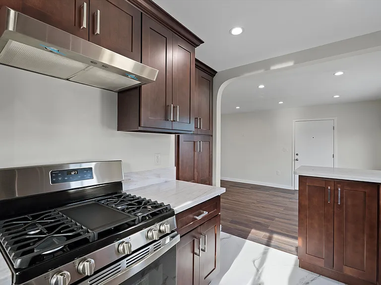 624 Silver Lake Blvd #U4 — Photo 6