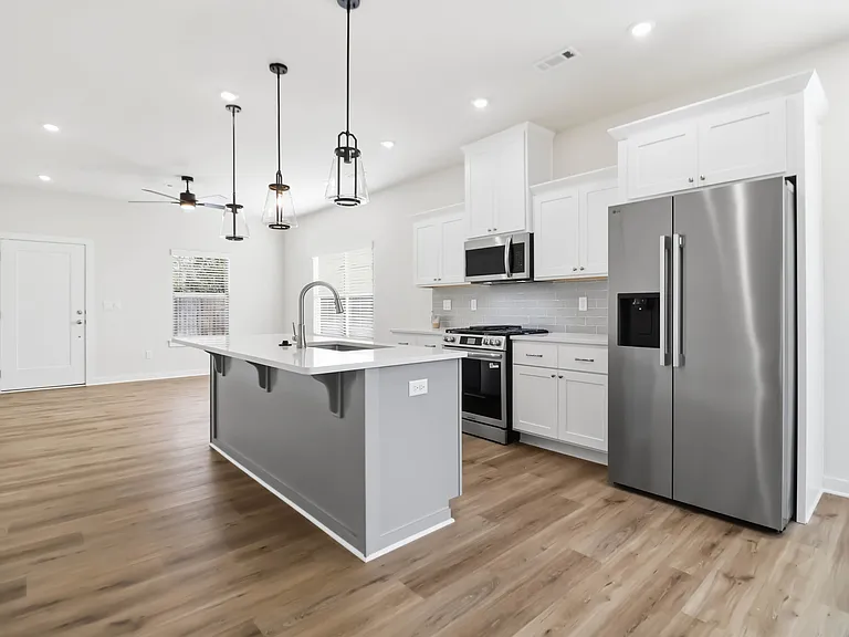 3406 SE K St #1 — Photo 10