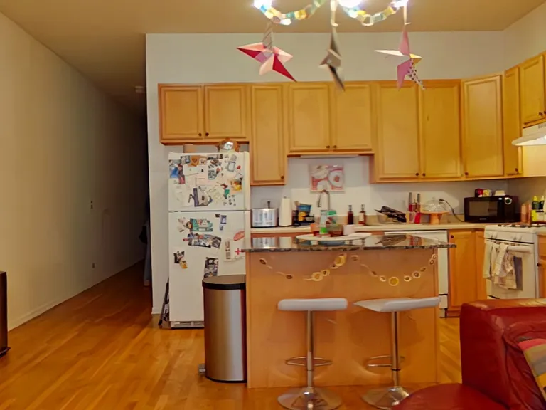 2755 N. Lincoln — Photo 7
