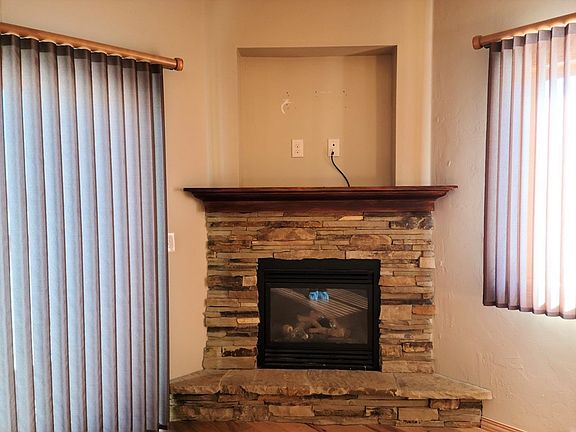 5th image of 2400 Cherrywood Ln Unit 50