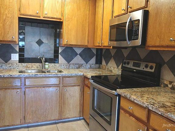 2nd image of 1360 Lyon St APT 4