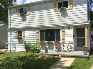86 W Rowland Ave, Madison Heights, MI 48071