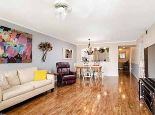 9650 Victoria Ln APT 108, Naples, FL 34109