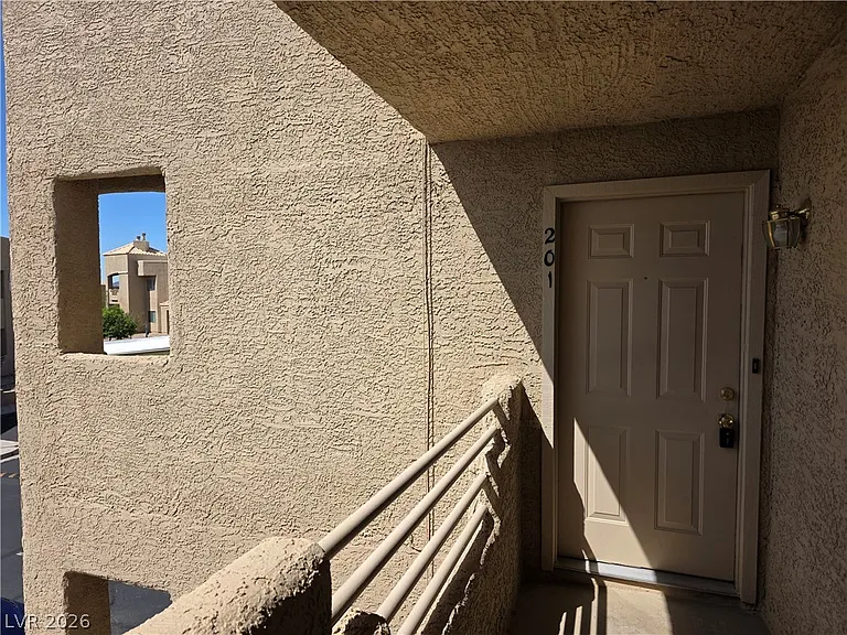2200 Highpointe Dr #201 — Photo 3