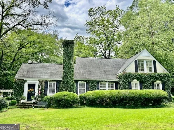 709 Maple Dr, Griffin, GA 30224