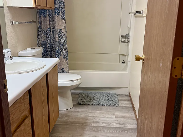 514 E Harney St #D — Photo 17