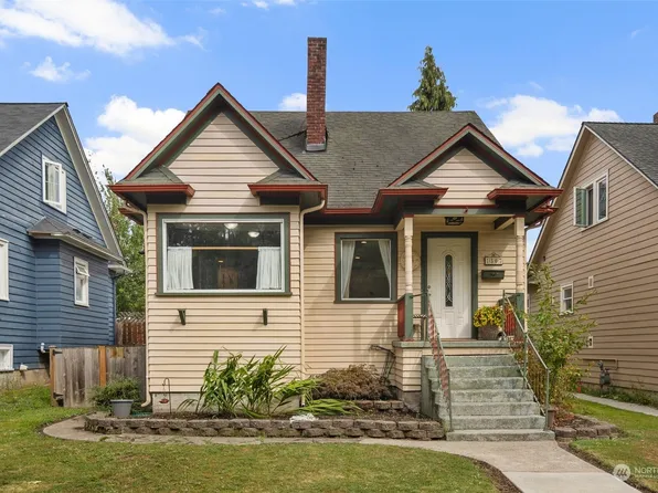 1307 Oakes Avenue, Everett, WA 98201