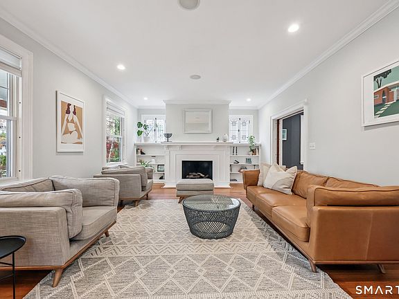 4th image of 135 Elizabeth Street