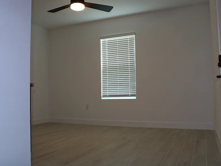 5186 SW 165th Street Rd — Photo 8
