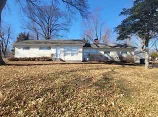 12039 Garden Ln, Saint Louis, MO 63138