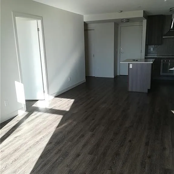 2093 Fairview St #307 — Photo 6