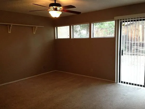 5444 Overlook Dr NE — Photo 9