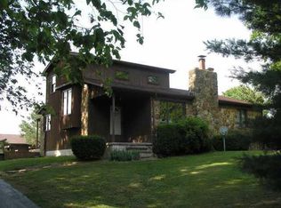 371 E 1100 N, Roachdale, IN 46172
