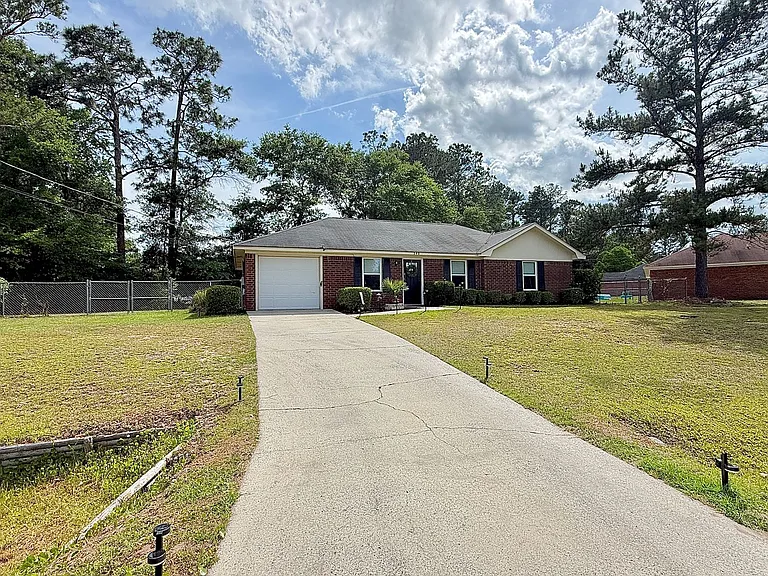 340 Hunters Branch Dr — Photo 32
