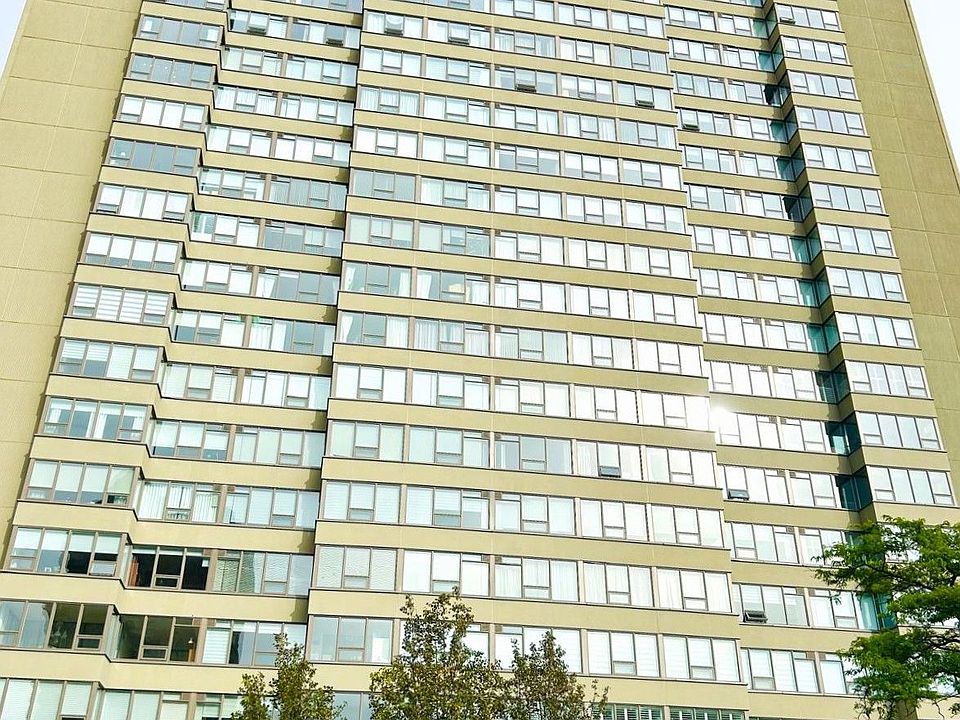 1st image of 55 Skymark Dr #1908