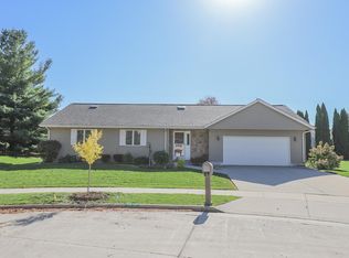 5219 65th Pl, Kenosha, WI 53142